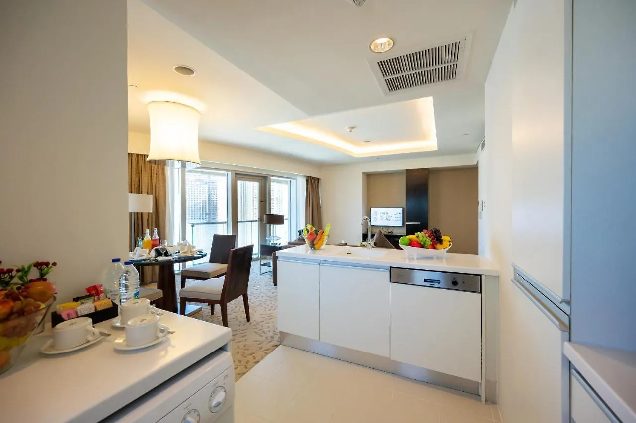 Emaar Residences Fashion Avenue Formerly Address Dubai Mall By The S Holiday Homes Apartment